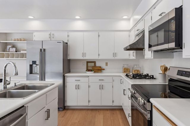 7117 Gleason Road, Edina, MN 55439