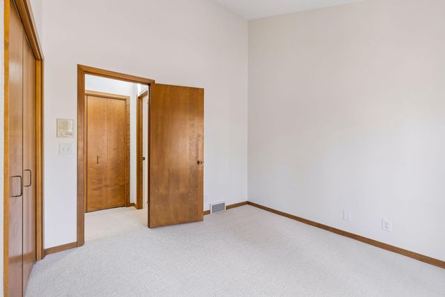 7117 Gleason Road, Edina, MN 55439