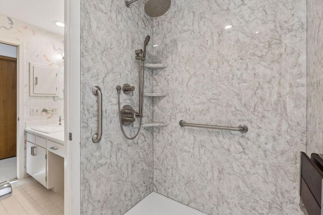 7117 Gleason Road, Edina, MN 55439