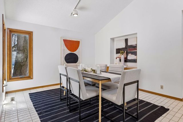 7117 Gleason Road, Edina, MN 55439