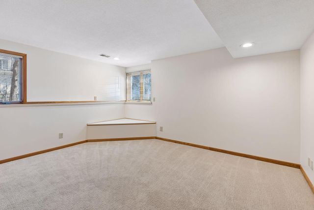 7117 Gleason Road, Edina, MN 55439