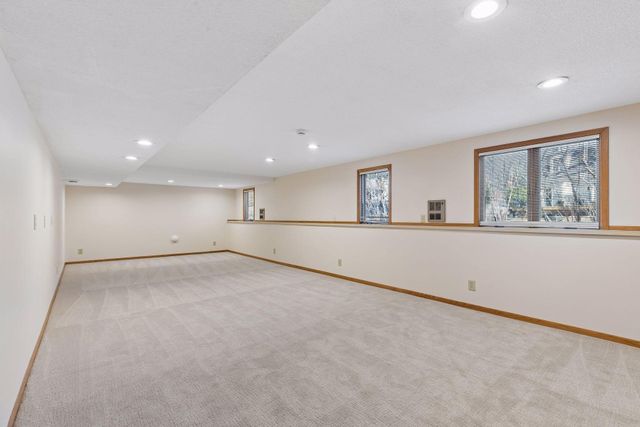 7117 Gleason Road, Edina, MN 55439