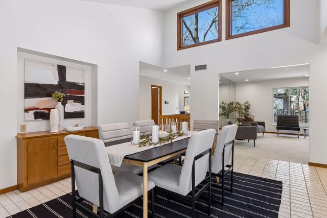 7117 Gleason Road, Edina, MN 55439