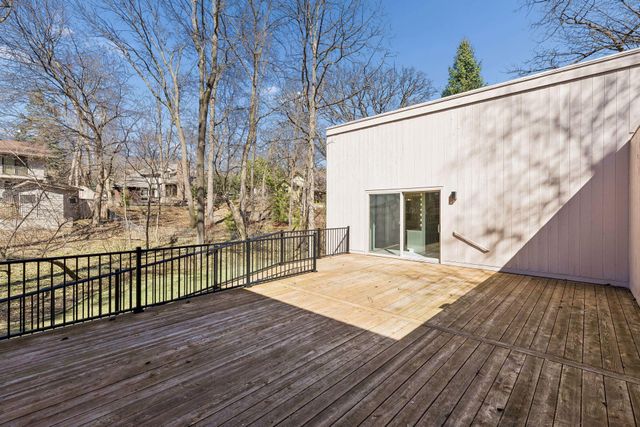 7117 Gleason Road, Edina, MN 55439