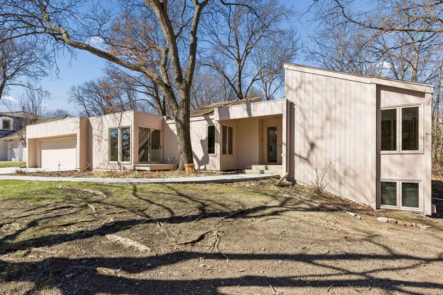 7117 Gleason Road, Edina, MN 55439