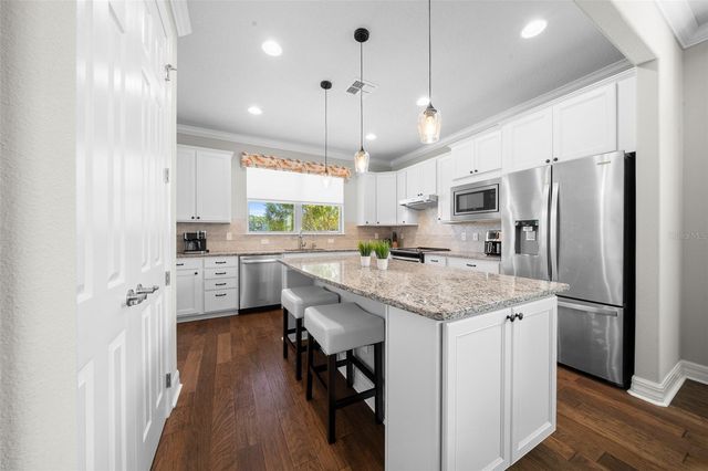 9637 SW 63RD LOOP, Ocala, FL 34481