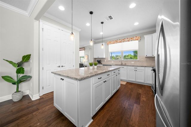 9637 SW 63RD LOOP, Ocala, FL 34481