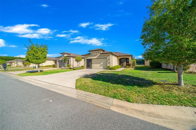 9637 SW 63RD LOOP, Ocala, FL 34481