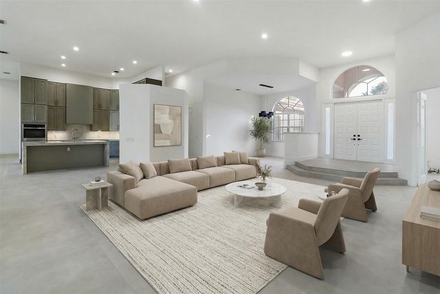 13211 SW 44th Street, Davie, FL 33330