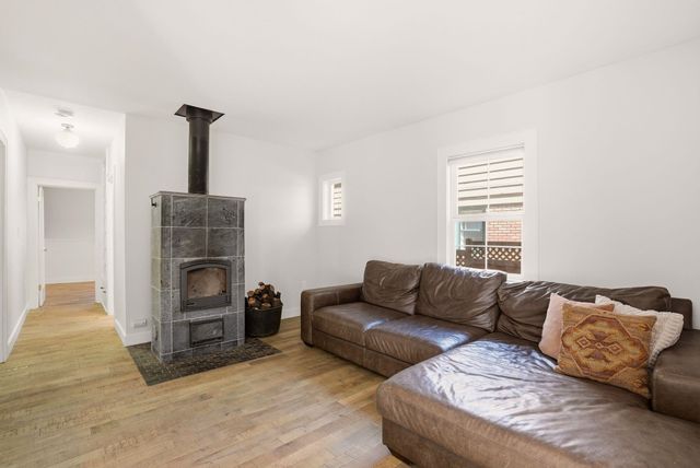 1917 S Stevens St, Spokane, WA 99203