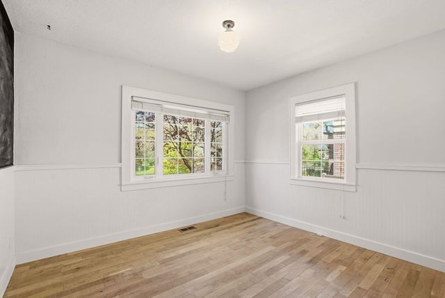 1917 S Stevens St, Spokane, WA 99203