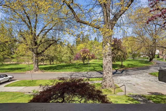 1917 S Stevens St, Spokane, WA 99203
