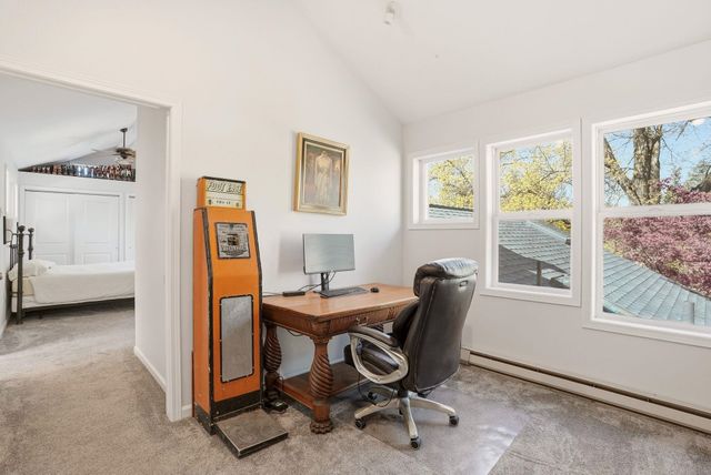 1917 S Stevens St, Spokane, WA 99203