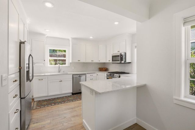 1917 S Stevens St, Spokane, WA 99203