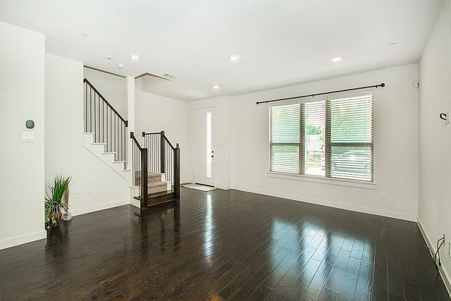 432 Texas Drive, Plano, TX 75075