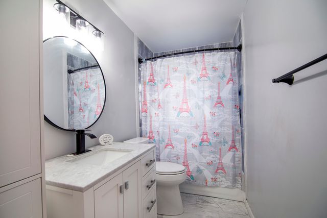 34 S Chestnut Court, Glenwood, IL 60425