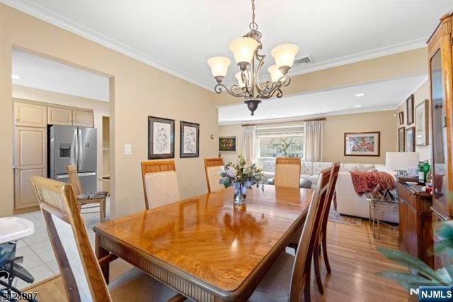 15 Stuckler Lane, Wayne, NJ 07470