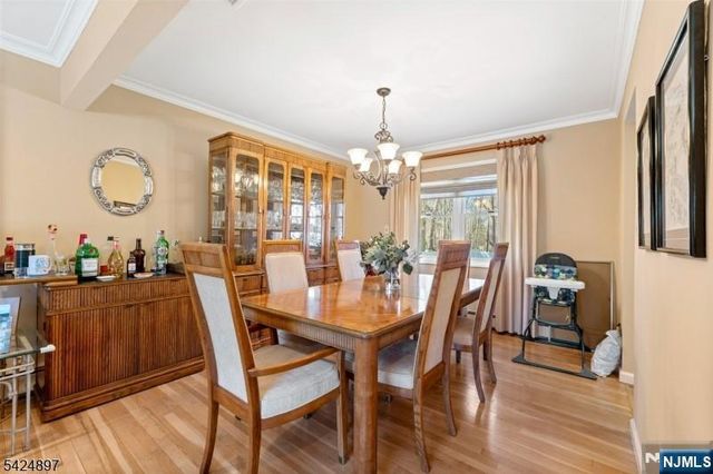 15 Stuckler Lane, Wayne, NJ 07470