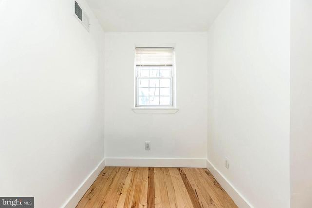 2230 N MUTTER ST, Philadelphia, PA 19133