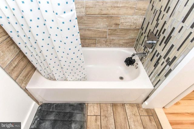 2230 N MUTTER ST, Philadelphia, PA 19133