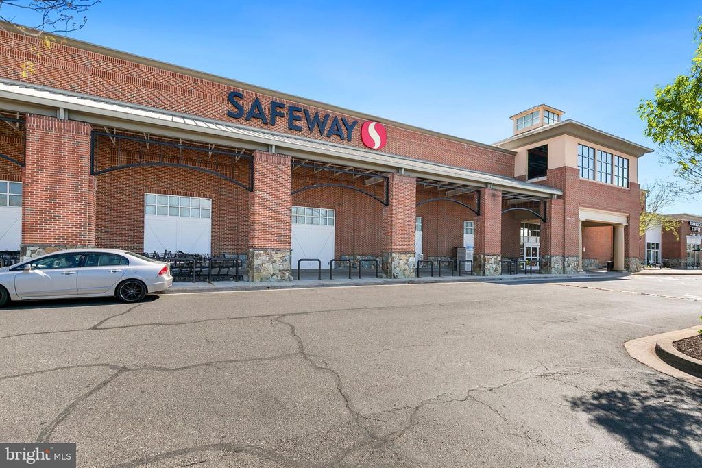 Image 42 of property listing at 19811 CELEBRATION WAY, Germantown, MD 20874