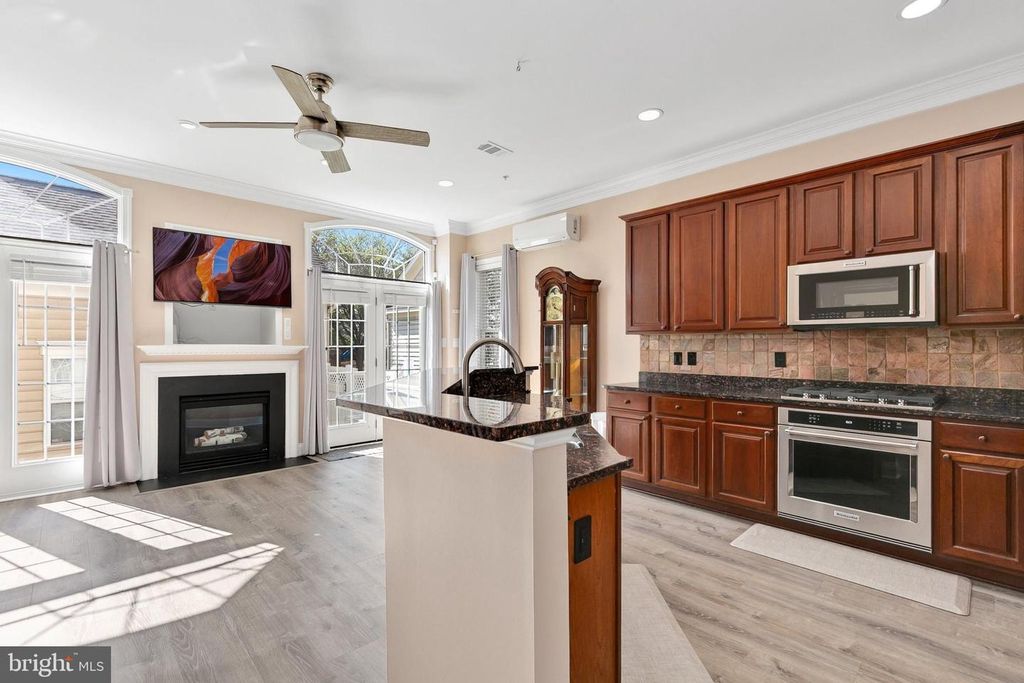 Image 8 of property listing at 19811 CELEBRATION WAY, Germantown, MD 20874