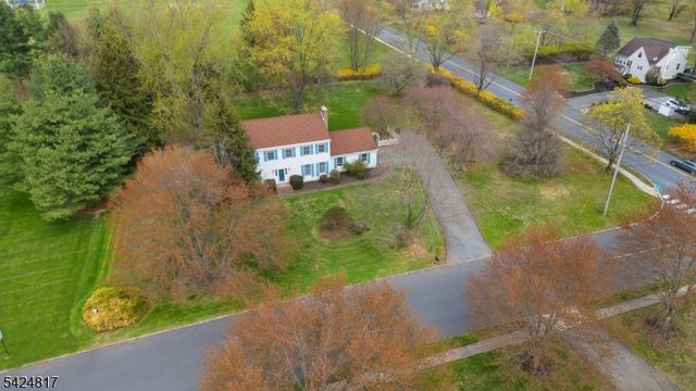 2 Rittenhouse Cir, Raritan Twp., NJ 08822