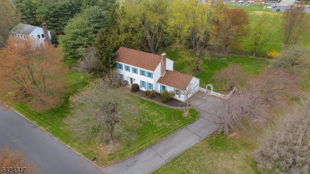 2 Rittenhouse Cir, Raritan Twp., NJ 08822