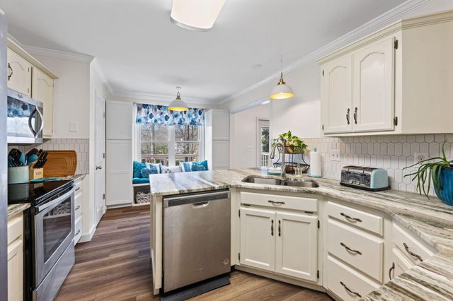 5515 Misty Valley Drive, Collegedale, TN 37363