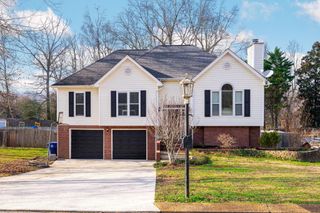 5515 Misty Valley Drive, Collegedale, TN 37363