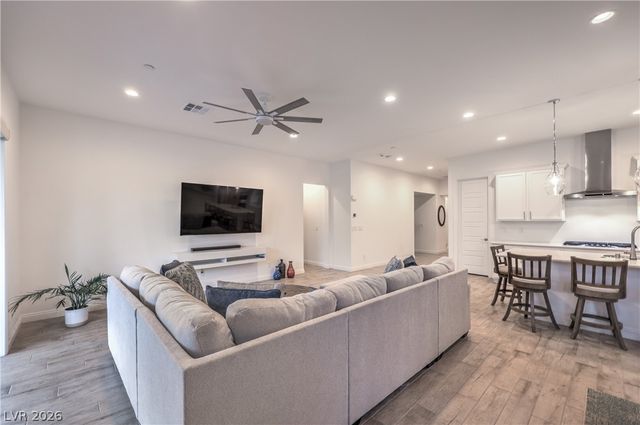 2547 Ballatore Street, Henderson, NV 89044