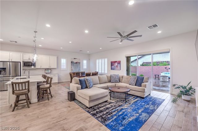 2547 Ballatore Street, Henderson, NV 89044