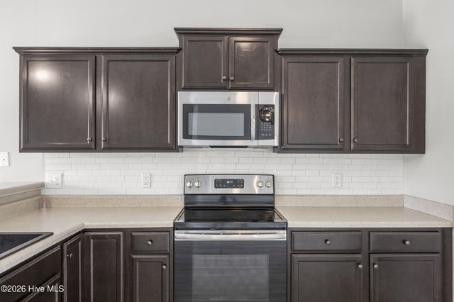 301 Justice Farm Drive, Sneads Ferry, NC 28460