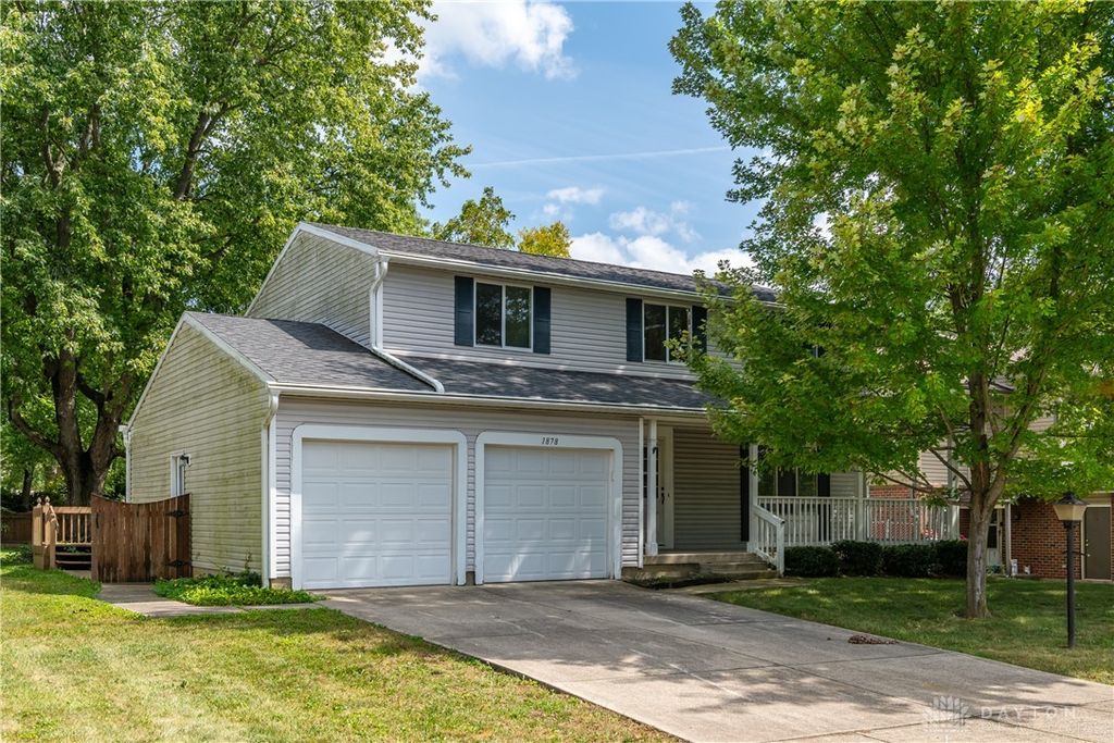 1878 Statehouse Court, Bellbrook, OH 45305