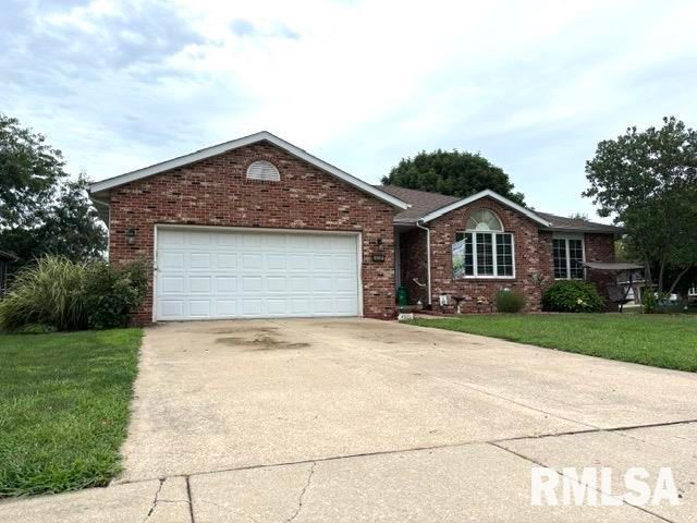 4528 BARRINGTON Drive, Springfield, IL 62711