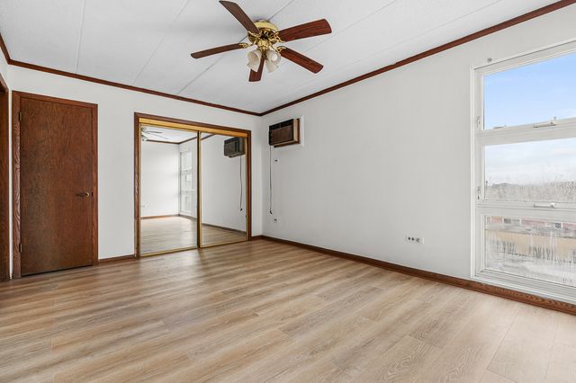 6490 N Northwest Highway 5F, Chicago, IL 60631