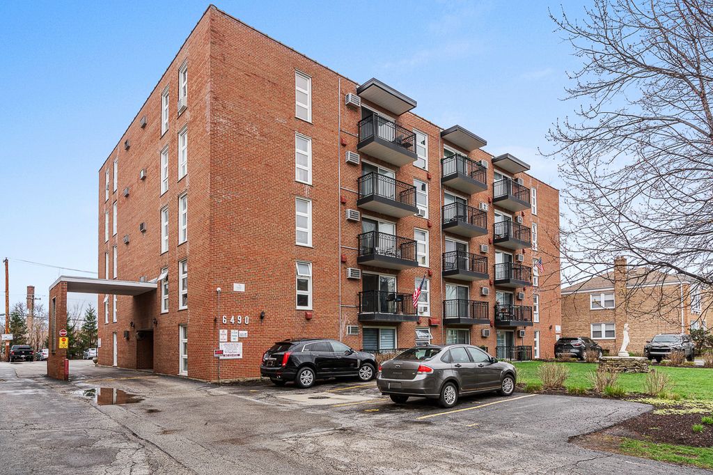 6490 N Northwest Highway 5F, Chicago, IL 60631