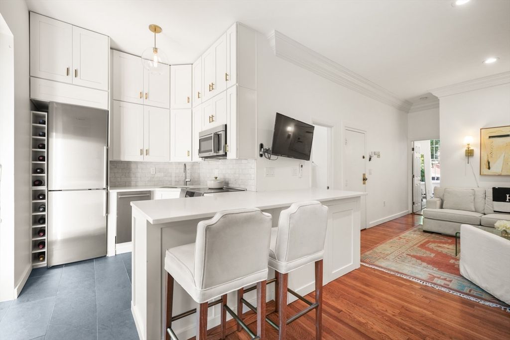 66 Appleton St 3, Boston, MA 02116