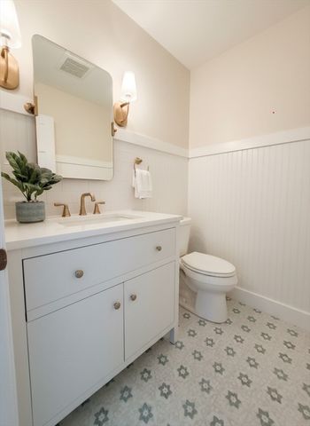 6 New Pond Road, Groton, MA 01450