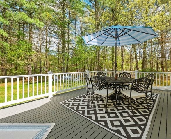 6 New Pond Road, Groton, MA 01450