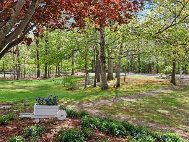 6 New Pond Road, Groton, MA 01450