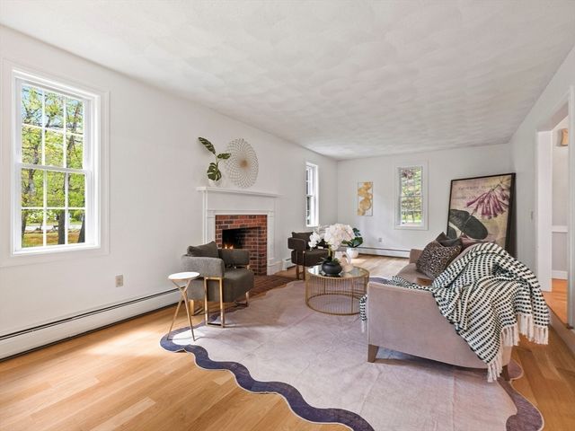 6 New Pond Road, Groton, MA 01450