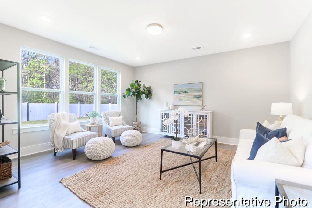 Image 12 of property listing at 1002 Hooded Warbler Way Cc3-6-1p, Ravenel, SC 29470