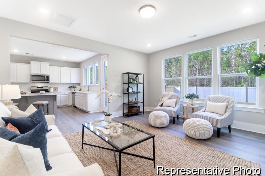 Image 14 of property listing at 1002 Hooded Warbler Way Cc3-6-1p, Ravenel, SC 29470