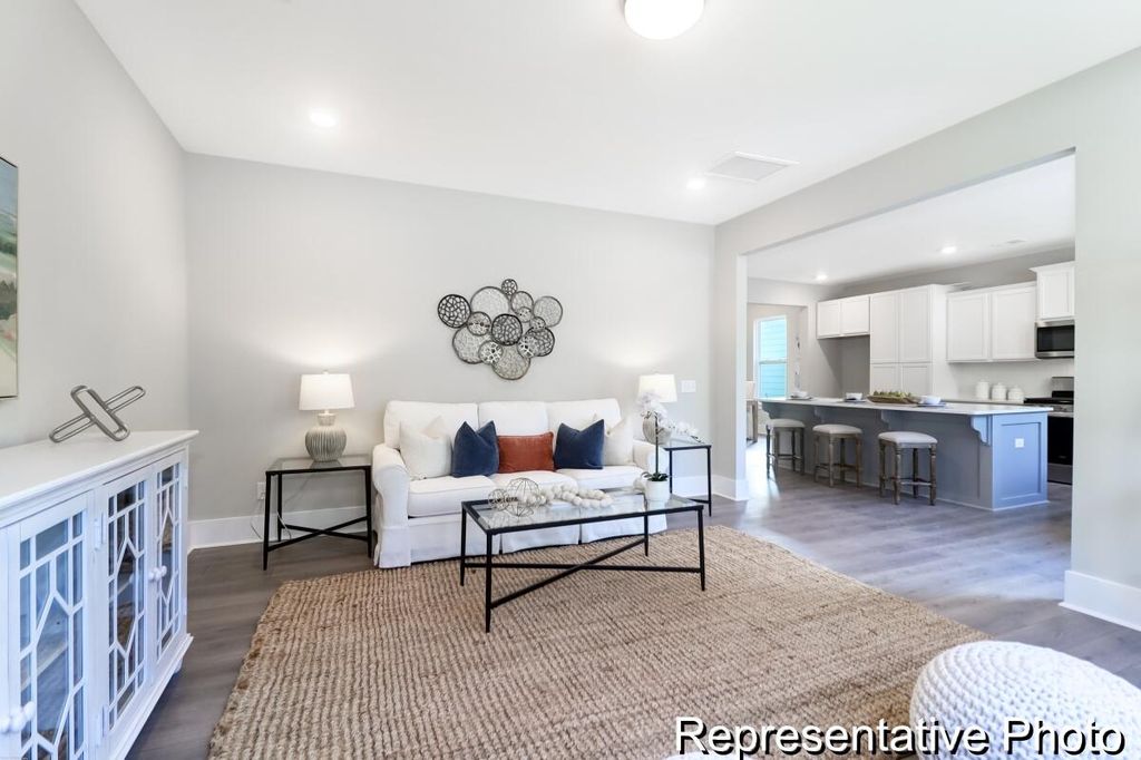 Image 15 of property listing at 1002 Hooded Warbler Way Cc3-6-1p, Ravenel, SC 29470