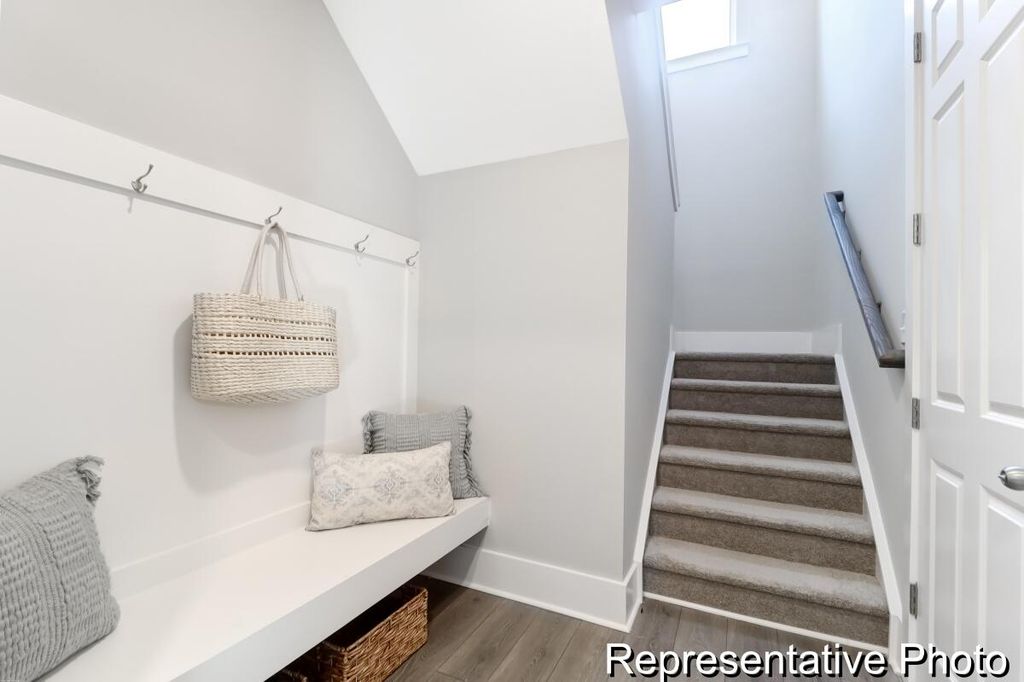 Image 9 of property listing at 1002 Hooded Warbler Way Cc3-6-1p, Ravenel, SC 29470