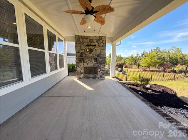 1195 Therns Ferry Drive, Fort Mill, SC 29708