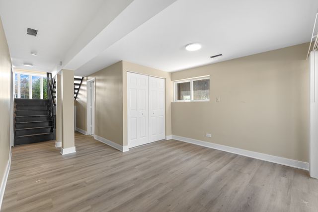 5024 S Lockwood Avenue, Chicago, IL 60638