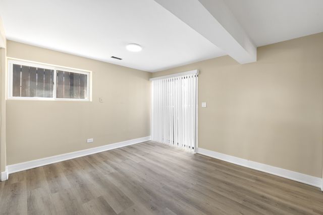 5024 S Lockwood Avenue, Chicago, IL 60638