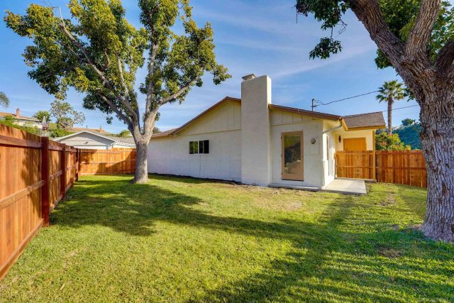 4960 Sparks Ave, San Diego, CA 92110